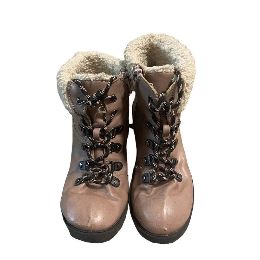 Steve Madden Jxeenia Faux Fur Boots Size 1 Mauve Color With Zippers